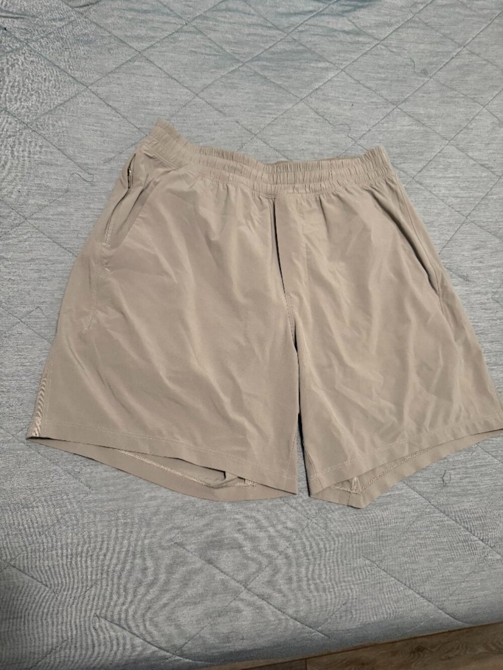 Mens Lululemon Tan Pace Breaker Shorts Sz M